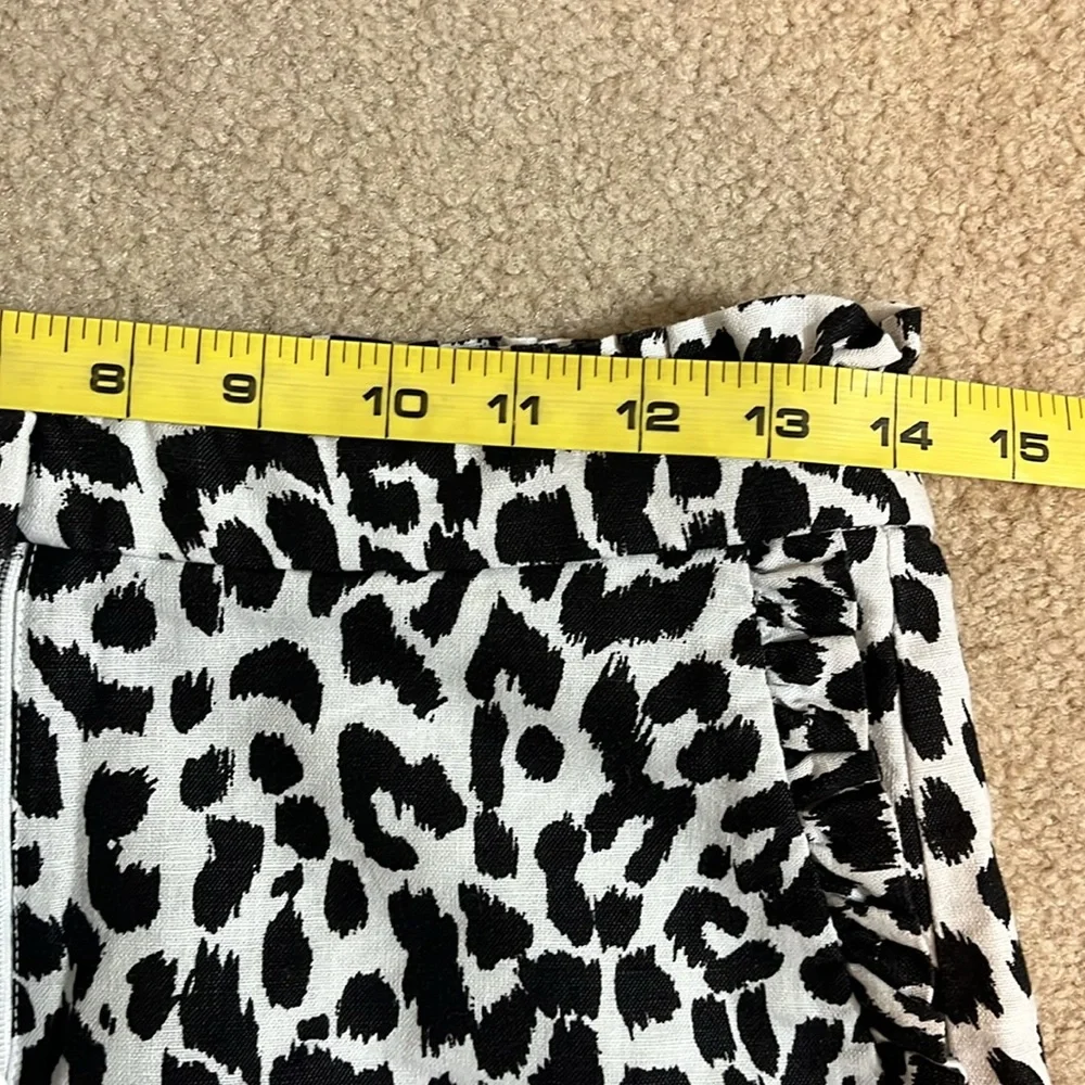 J. Crew Shorts Leopard Print Black & White Linen/Cotton Size 00 LIKE NEW